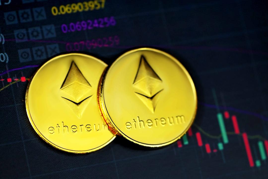이더리움 가격 예측: ETH가 $1,800 구역에서 돌파할 것인가?